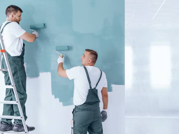 Emucril Gamma Premium mate profesional para interiores de máxima exigencia con sistema tintométrico NCS completo
