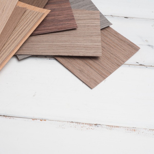 Tendencias en suelo vinílico 2026: colores, acabados y estilos que marcarán la decoración